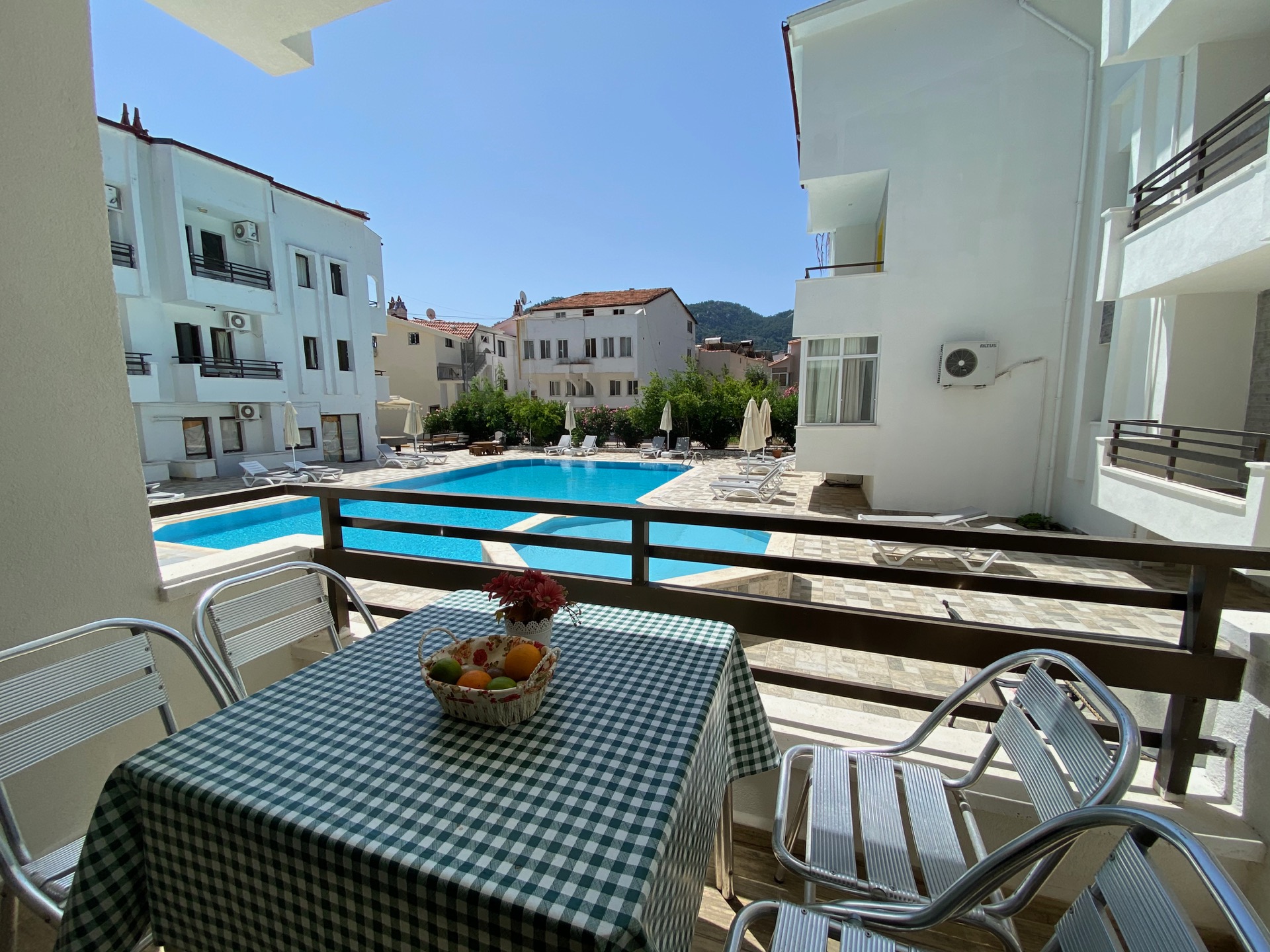 Havuz Manzaralı, 1 Yatak Odalı Apart Diplomat Hotel